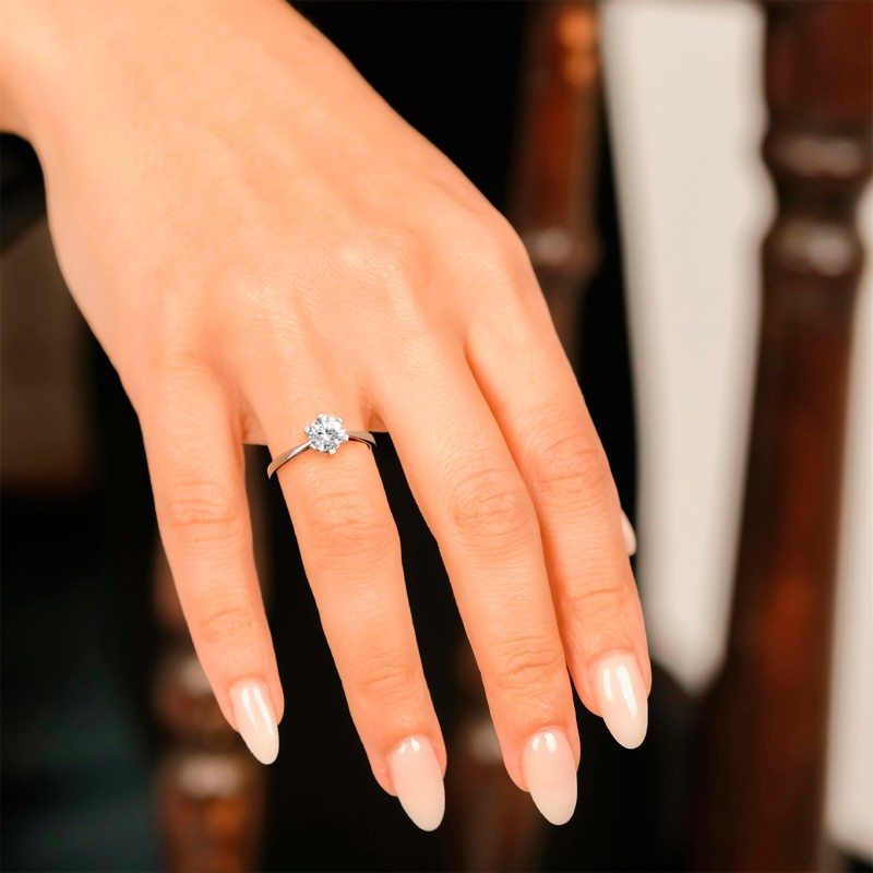 Solitario Oro Blanco 18K Con Diamante Lab 1Ct